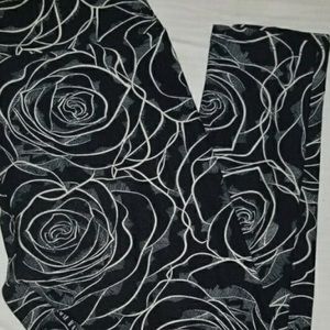 Lularoe major unicorn!! Roses OS leggings